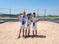 Международном турнире по плажному волейболу ОШ№32 школа 3- место./ Жағажай волейболынан халықаралық турнир №32 ЖБМ 3 орынға ие болды.